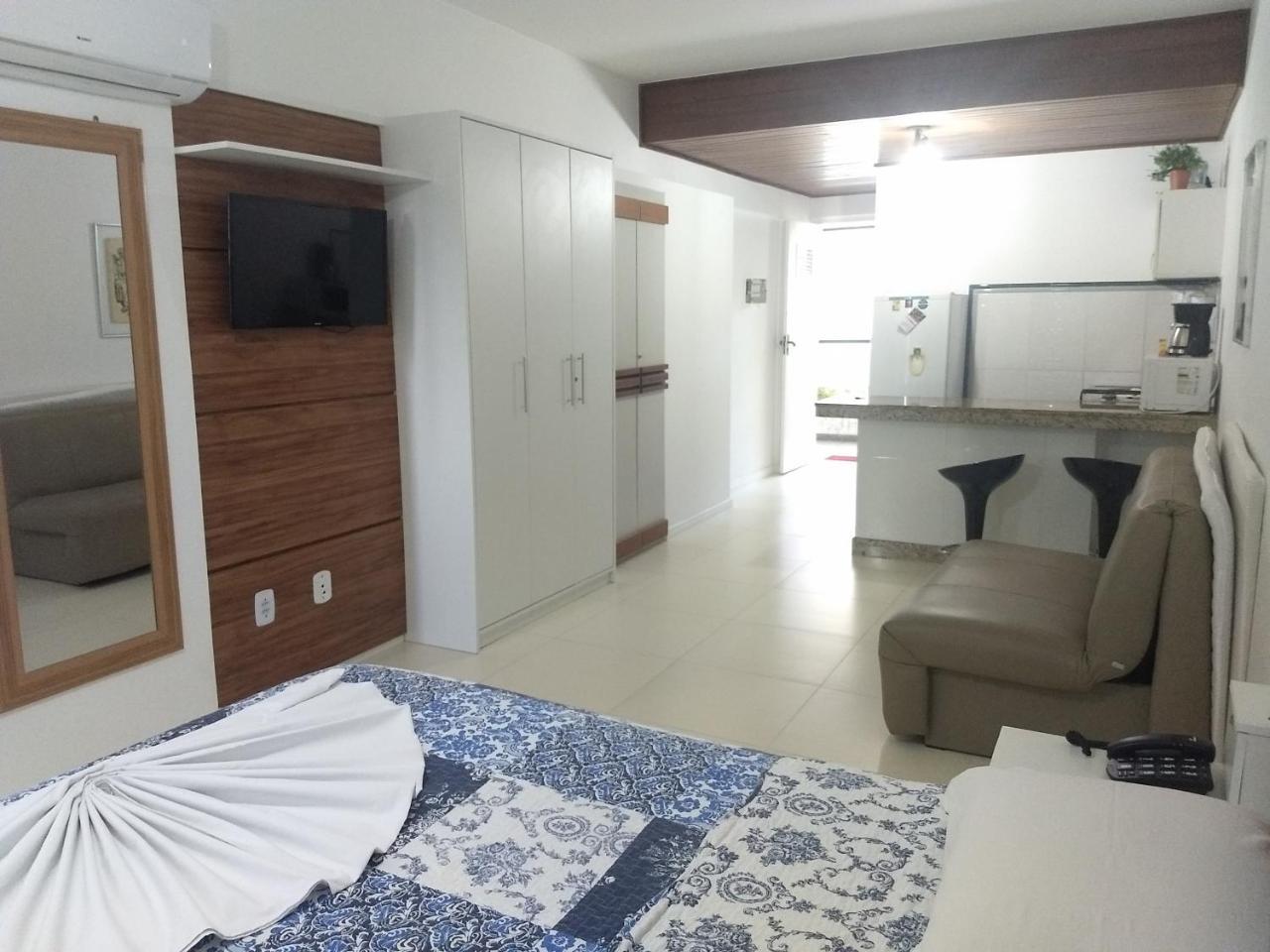 Flat Na Avenida Oceanica Apartment Salvador Exterior photo